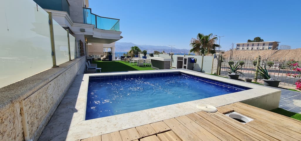 Amdar Holiday Vacation Rentals managed Airbnb listing 3