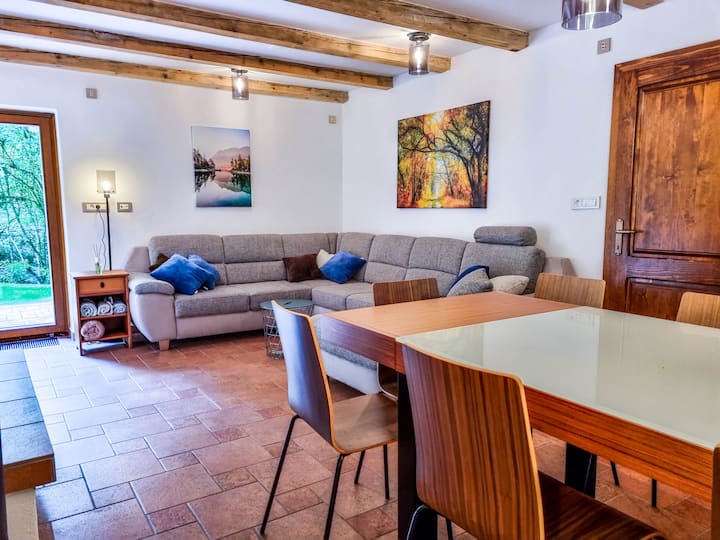 Secluded Retreat: Jakob Cabin - Bovec