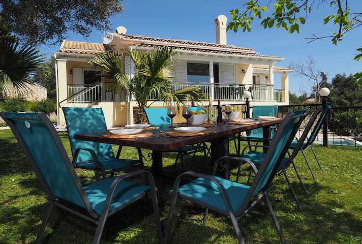 Iholidays managed Airbnb listing 1