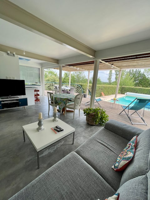 Houseboat, atypical accommodation