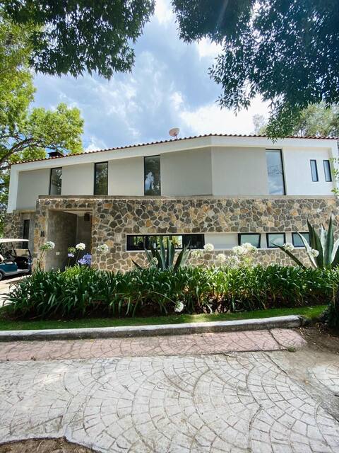 Golf clubhouse, ideal for relaxing