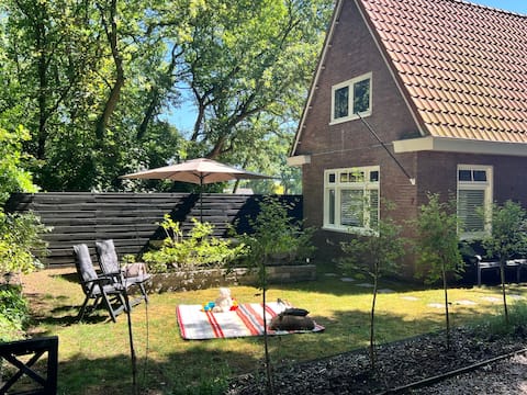 "Huizzze Bos en Meer" Oudemirdum