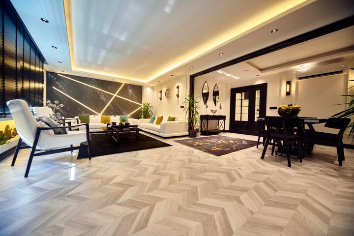 Central, Jacuzzi and Modern Design 3+1 in Şişli gallery image 5