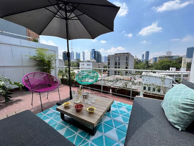 Stunning Penthouse, private rooftop, Roma Norte