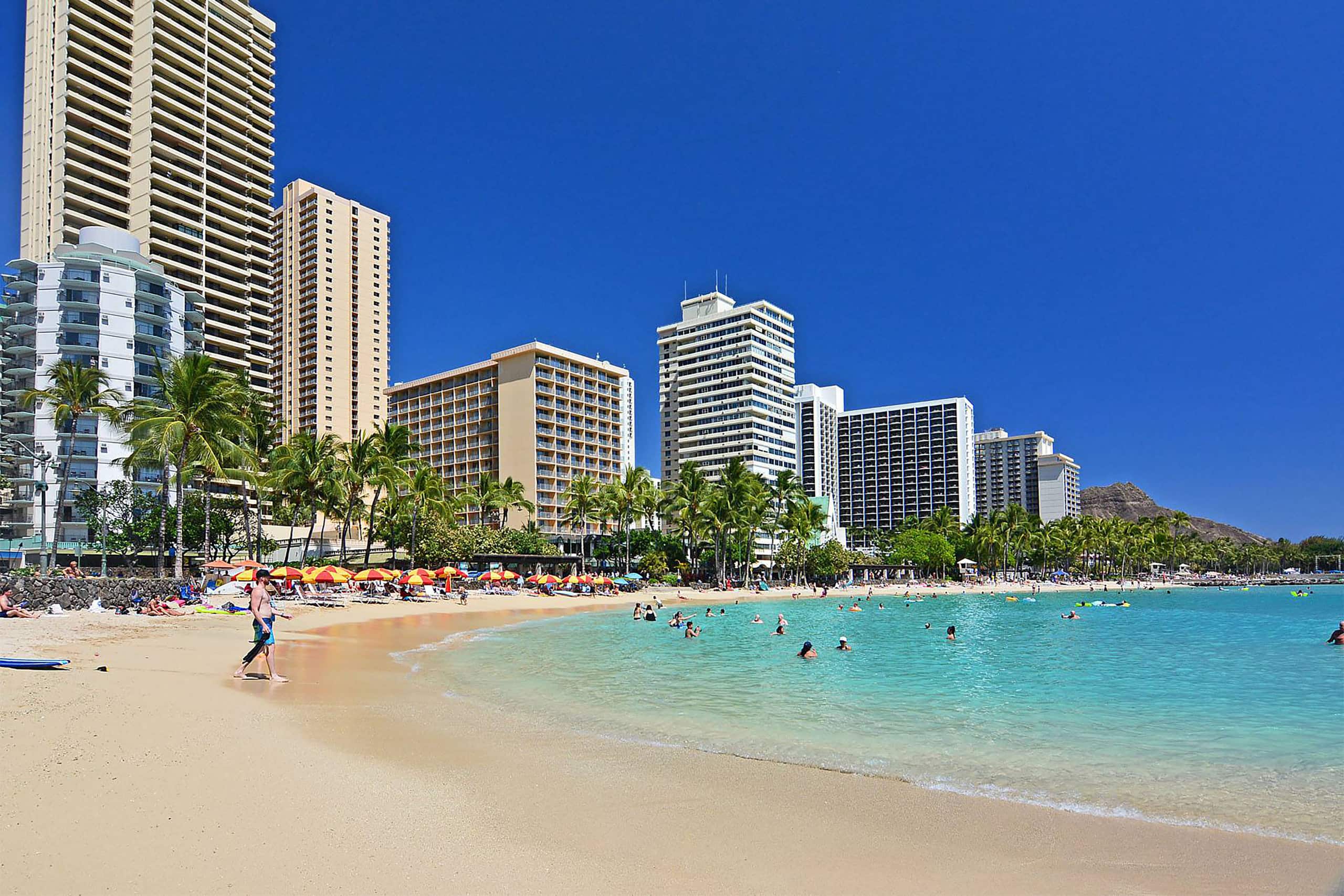Condo in Honolulu · ★5.0 · Studio · 1 bed · 1 private bath - Image 45