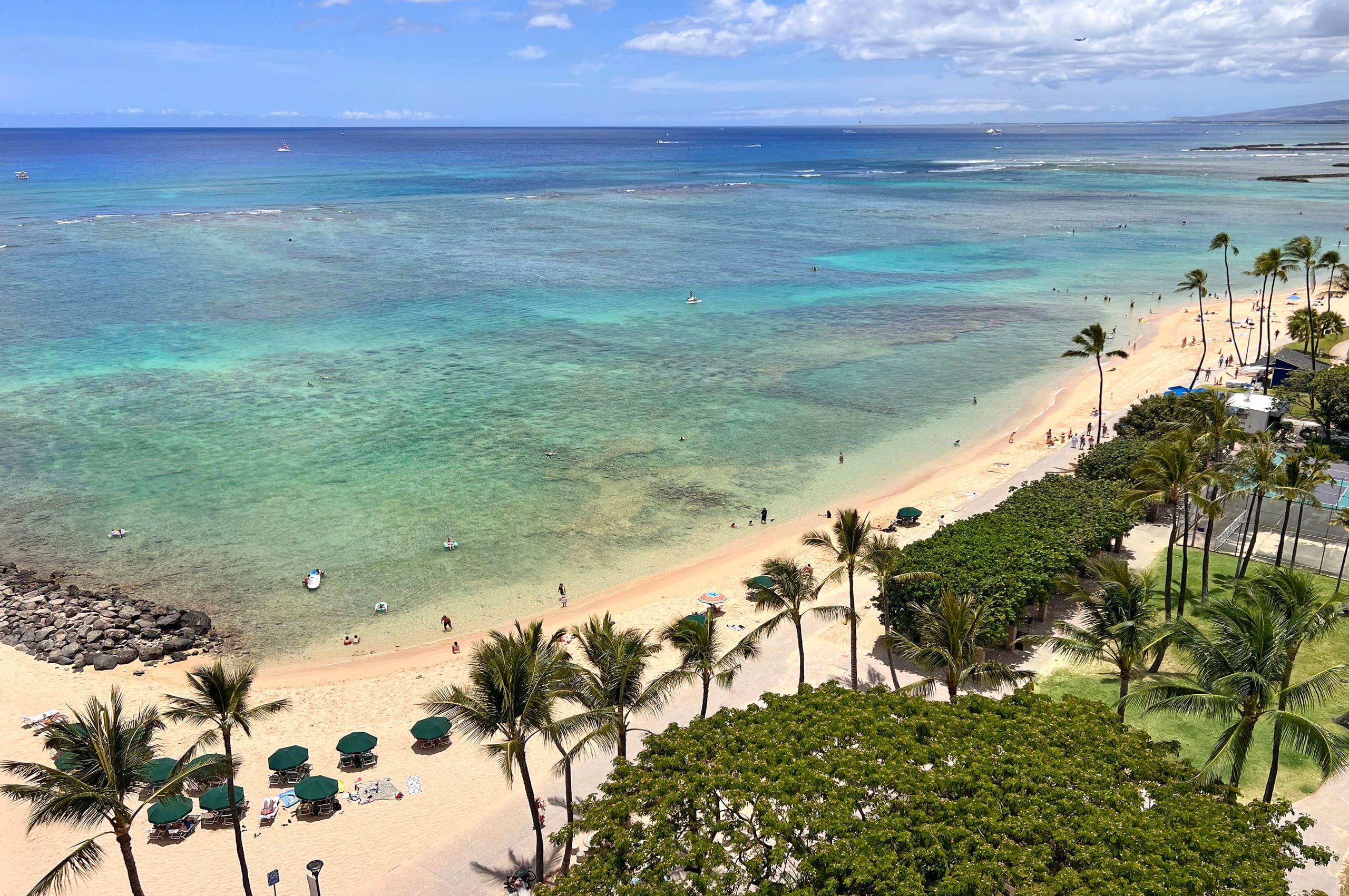Condo in Honolulu · ★5.0 · Studio · 1 bed · 1 private bath - Image 18