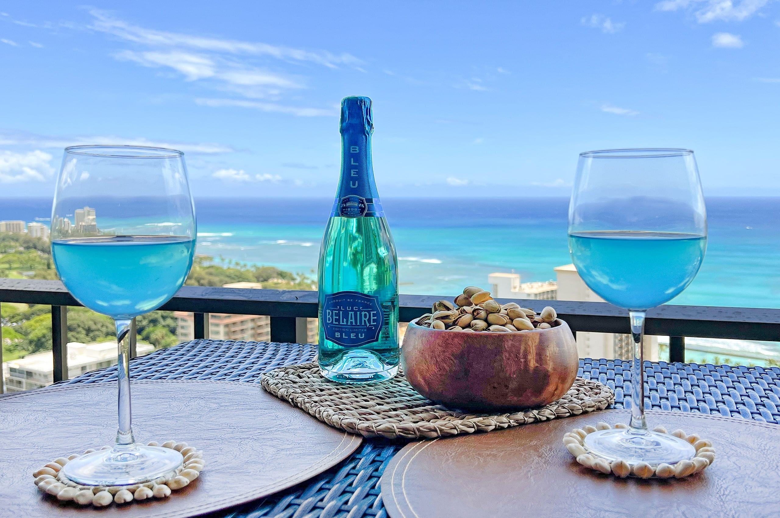 Condo in Honolulu · ★4.72 · 1 bedroom · 2 beds · 1 private bath - Image 20