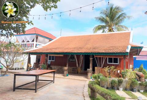 Maison de charme, avec plage et ponton privatifs