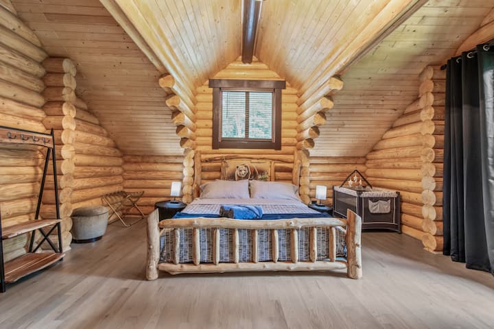 Bright and welcoming bedroom designed for peaceful nights.