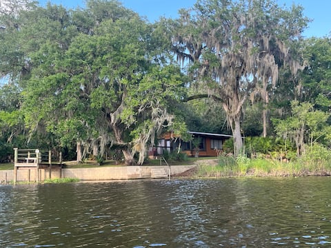 Manatee Manor/The Harvey House