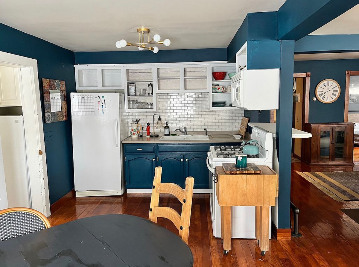 Victorian home downtown Petoskey Houses for Rent in Petoskey