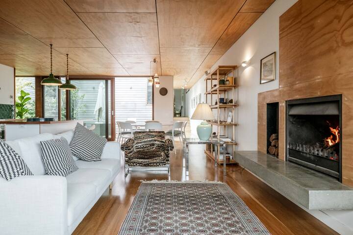 Coastal Homies managed Airbnb listing 2