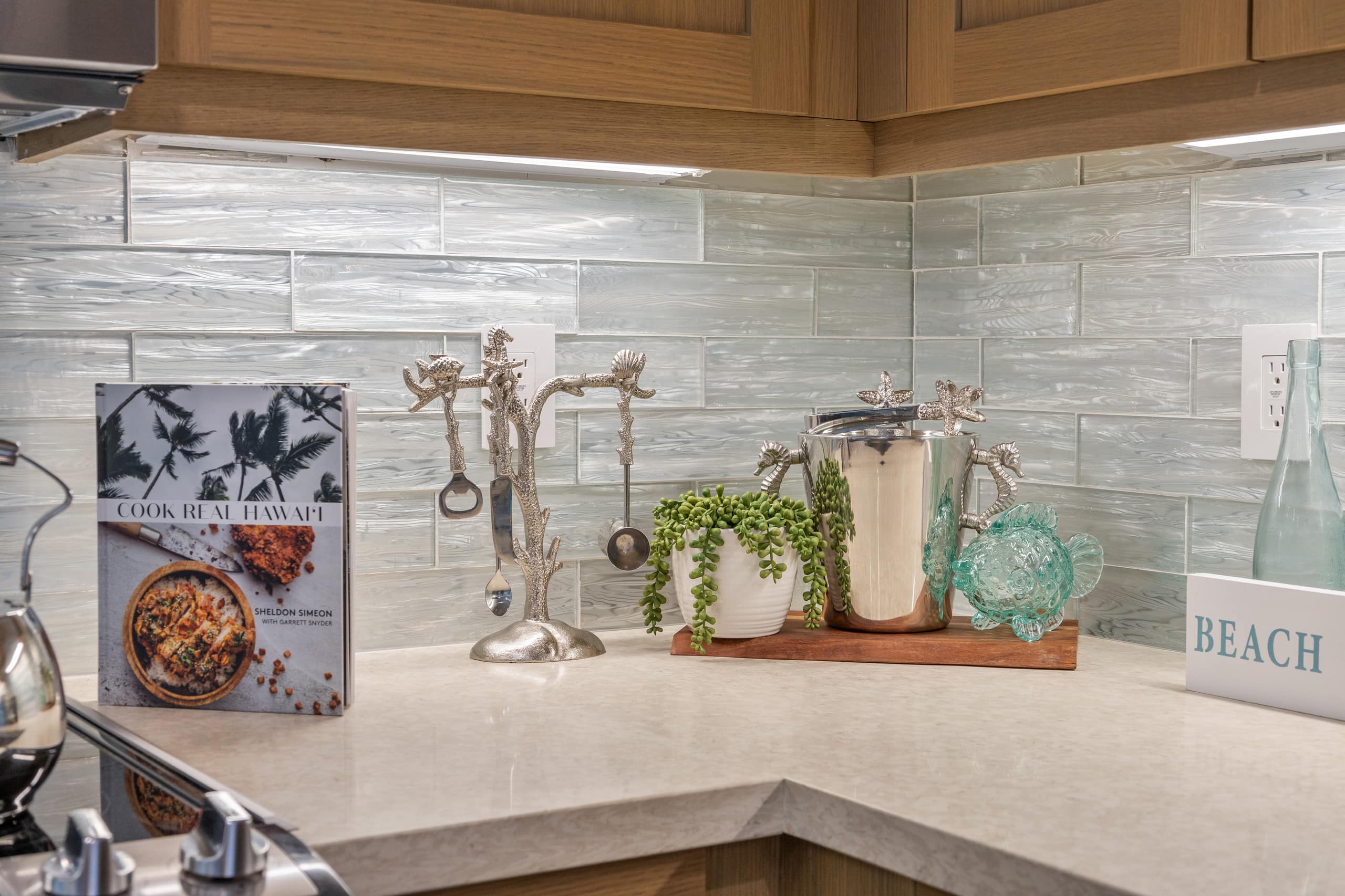 Home in Waianae · ★5.0 · 4 bedrooms · 6 beds · 3.5 private baths - Image 57