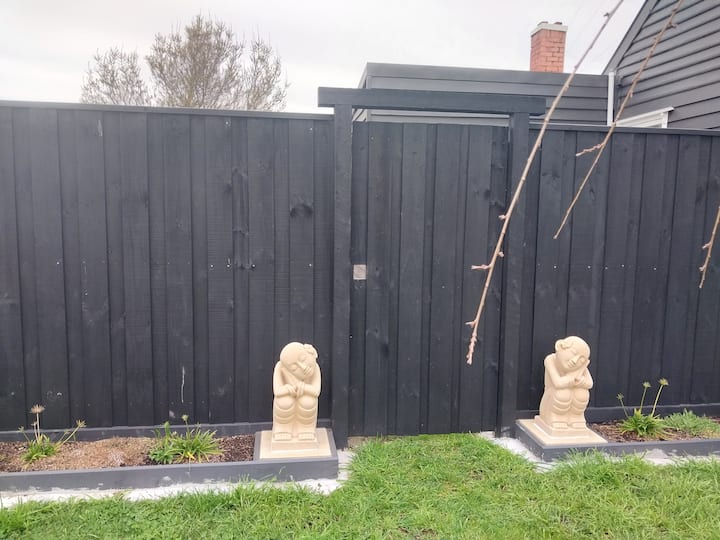 Zen Out On Surrey - Ballarat