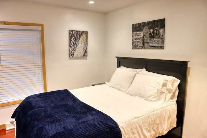 חדר שינה 2 מיטת קווין סייז