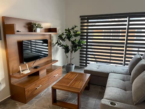 Propiedad de Airbnb exitosa: Apartment with pool ONE block from the BEACH and Zona Dorada en Sinaloa