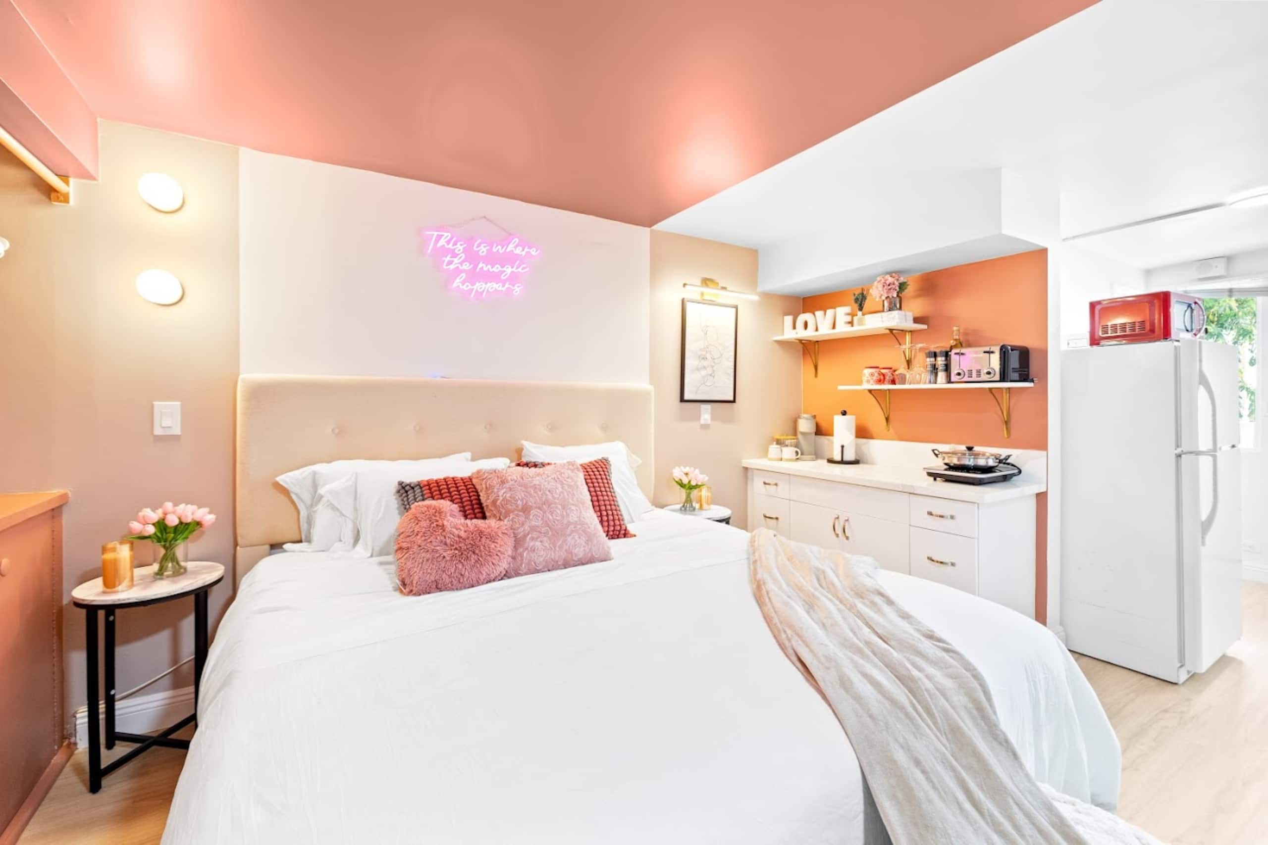 *Chic & Cozy studio steps from Waikiki Beach - Image 7