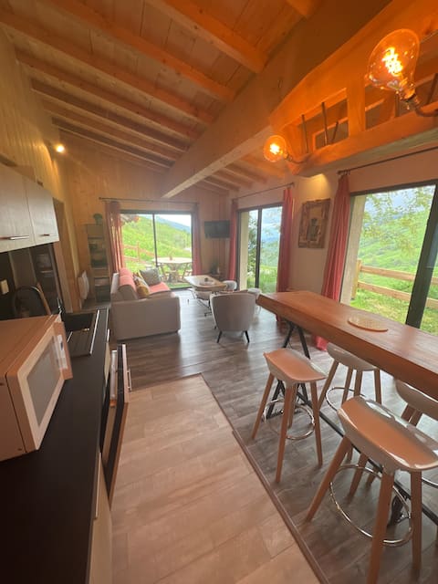 Mountain cottage, panoramic view