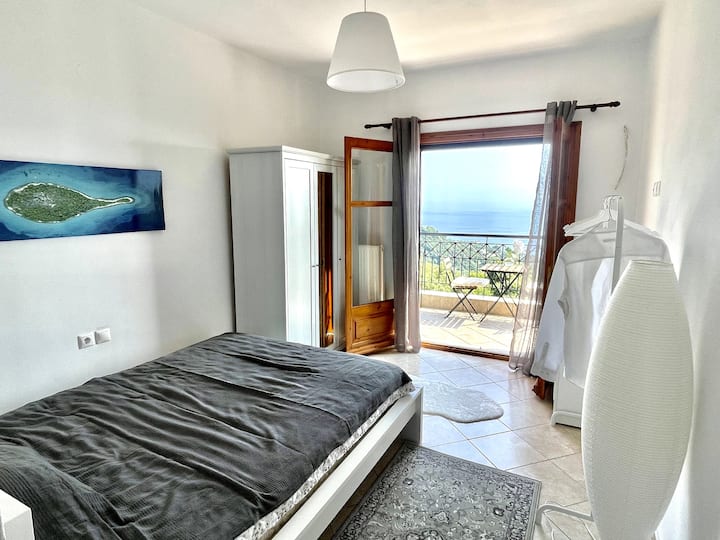 sovrum #1 (andra våningen)