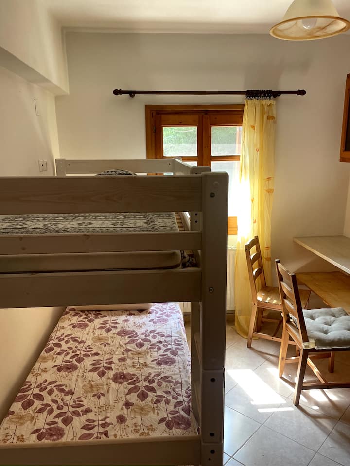 sovrum #4 (första våningen)