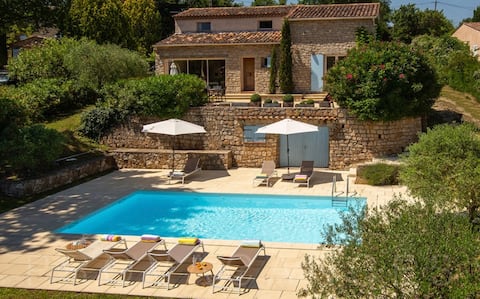 Charming Provençal villa