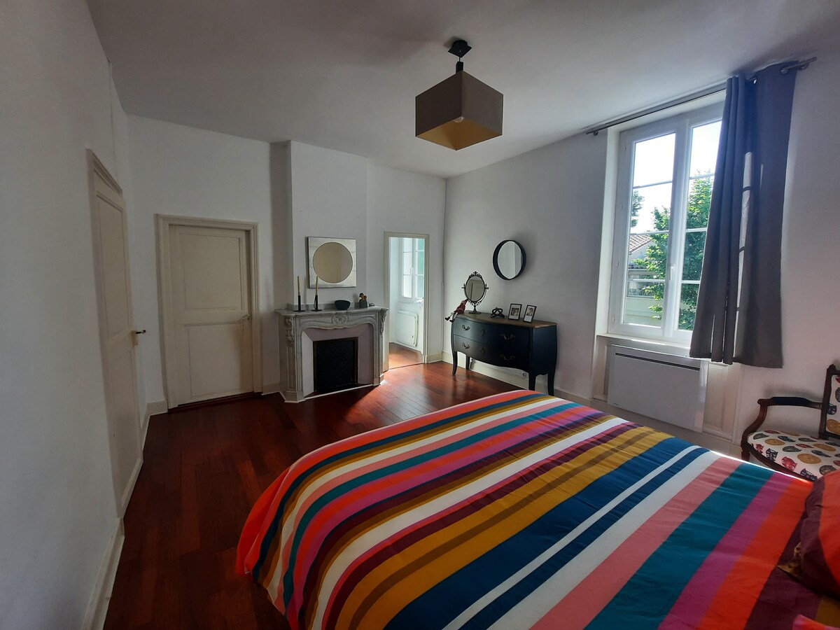 საძინებელი 1