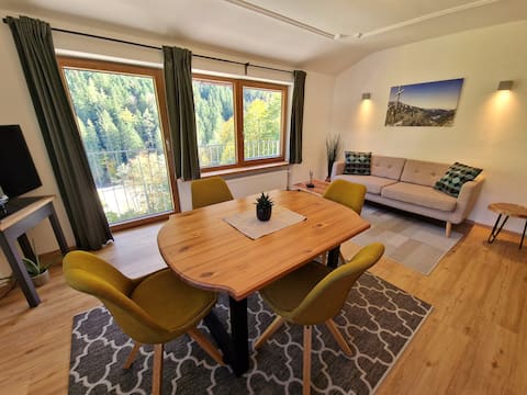 Erfolgreiche Airbnb-Immobilie: "Woodland sounds" at Lake Taubensee in Ruhpolding
