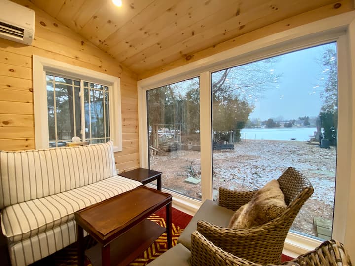 Cozy 2 Bedroom Cottage, Private Lake Front. - 카와싸 레이크스