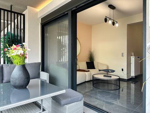 Sky Suite 2