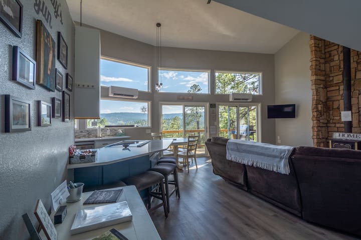 Luxury And Spacious With Amazing Sunset Views! - Ruidoso, NM
