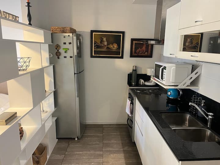Apartamento mobiliado (kitnet) em Palermo Hollywood