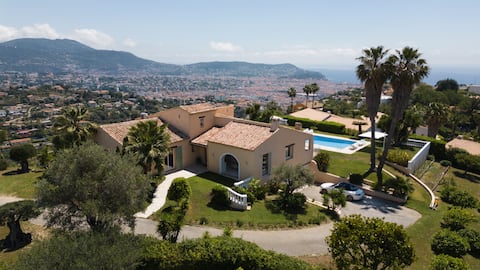 Villa Plein Soleil 4/10 people