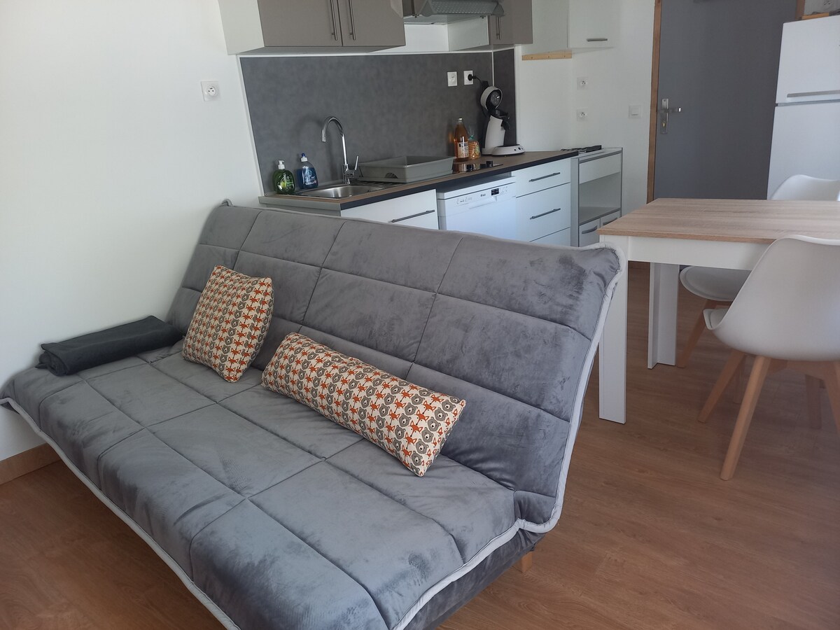 Top Airbnb: 26 m2 apartment, first floor a Saujon