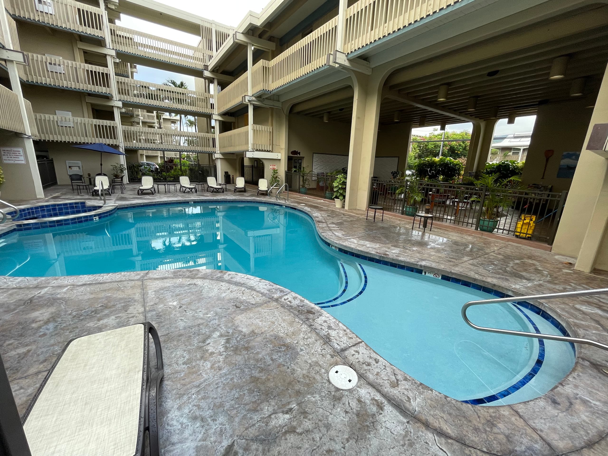 Condo in Kailua-Kona · ★4.99 · 2 bedrooms · 3 beds · 2 baths - Image 44