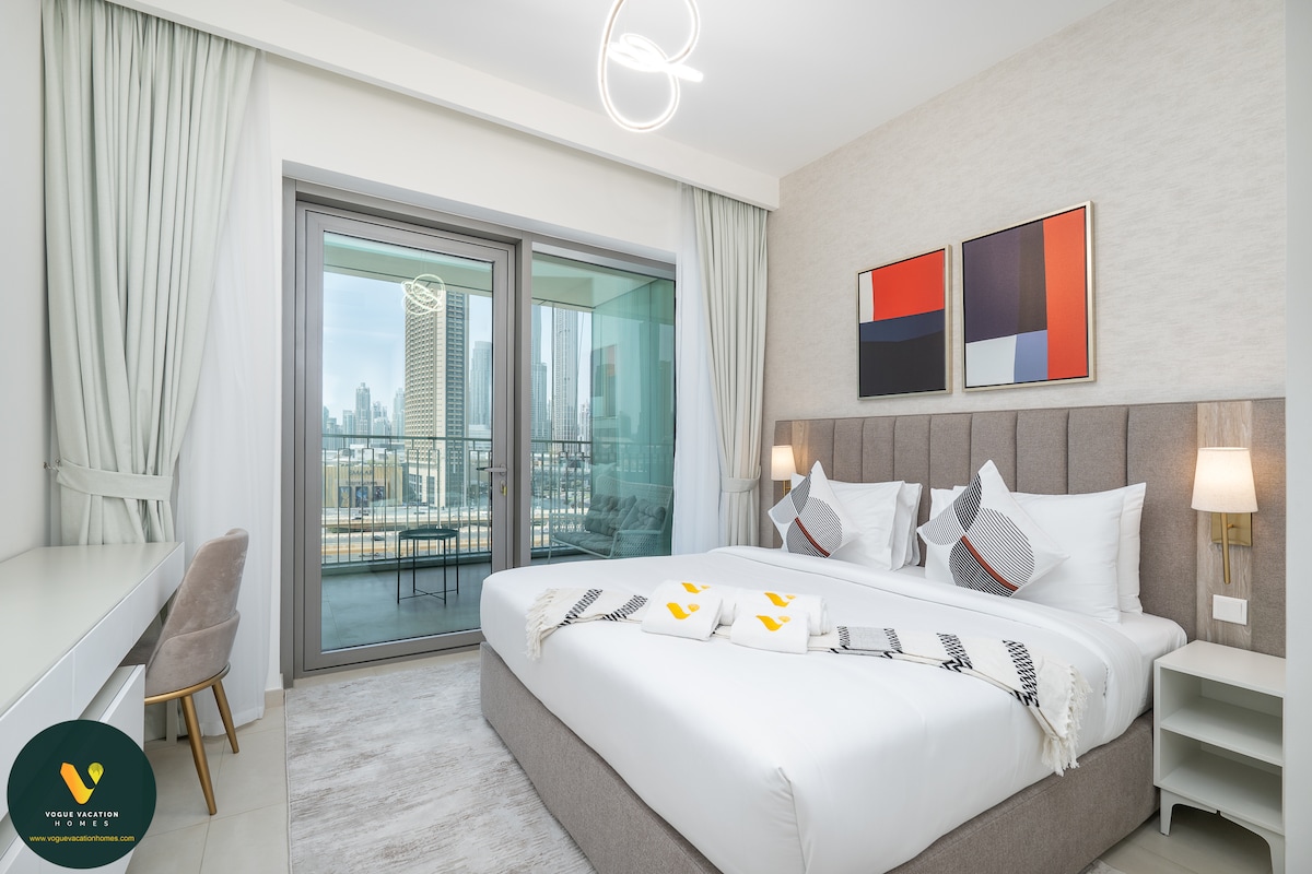 2-Bedroom Apartment · Downtown Views II 4