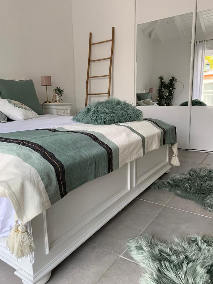 Dhoma e gjumit 2 me ballkon 30 m2