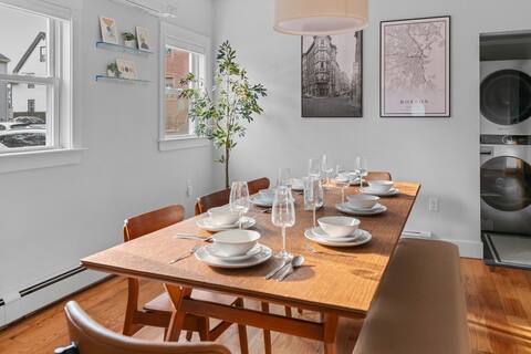 Charming Home near Encore for Families/Friends