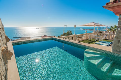 Successful Airbnb property: Villa El Altozano in Monte Sancha