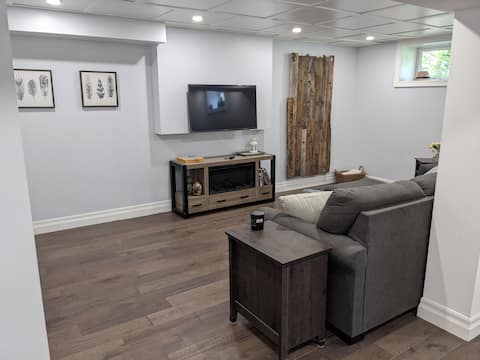 Successful Airbnb property: Beautiful Apartment in Ancaster! in Hamilton