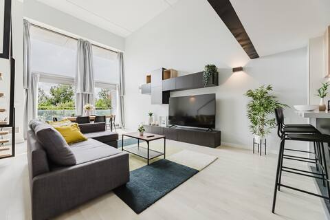 Comfortable Ground Floor with Private Parking
