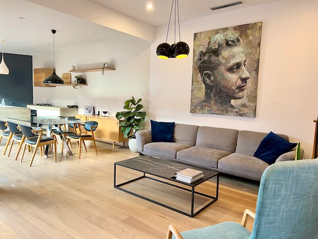 Stylish Victorian house in Balaclava/St Kilda Area