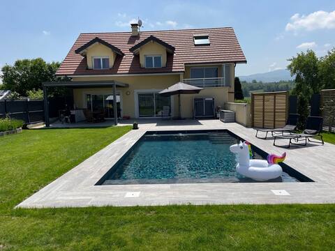 Maison 8 couchages+piscine - Prox. Annecy/stations