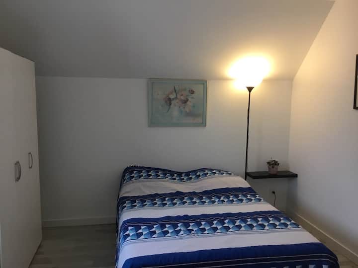 Chambre Près La Gare De Bernay - Bernay