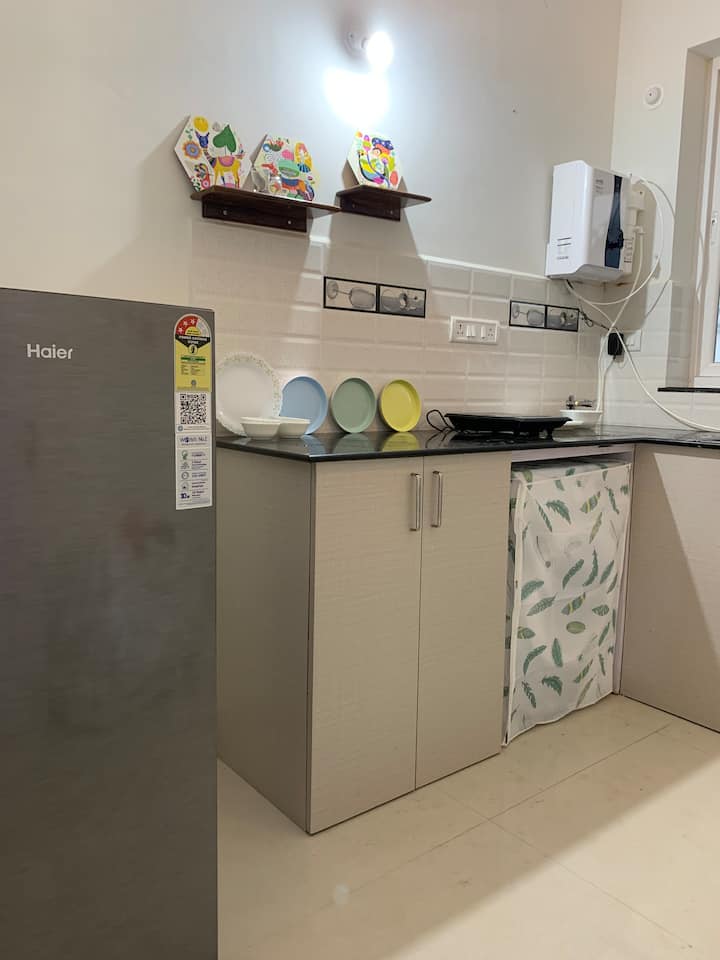 Full kitchen image 4
