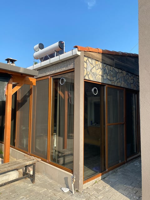 Erdek İlhanlar Beachfront Stone House