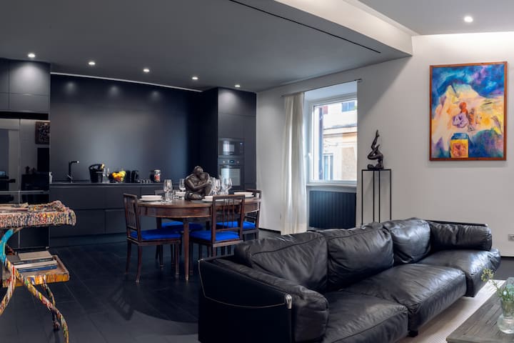 Luxury modern apartment gallery image 3