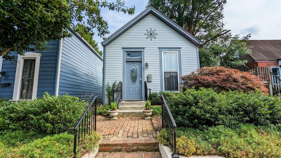 Indiana Airbnbs Would you stay in a treehouse or a dome?