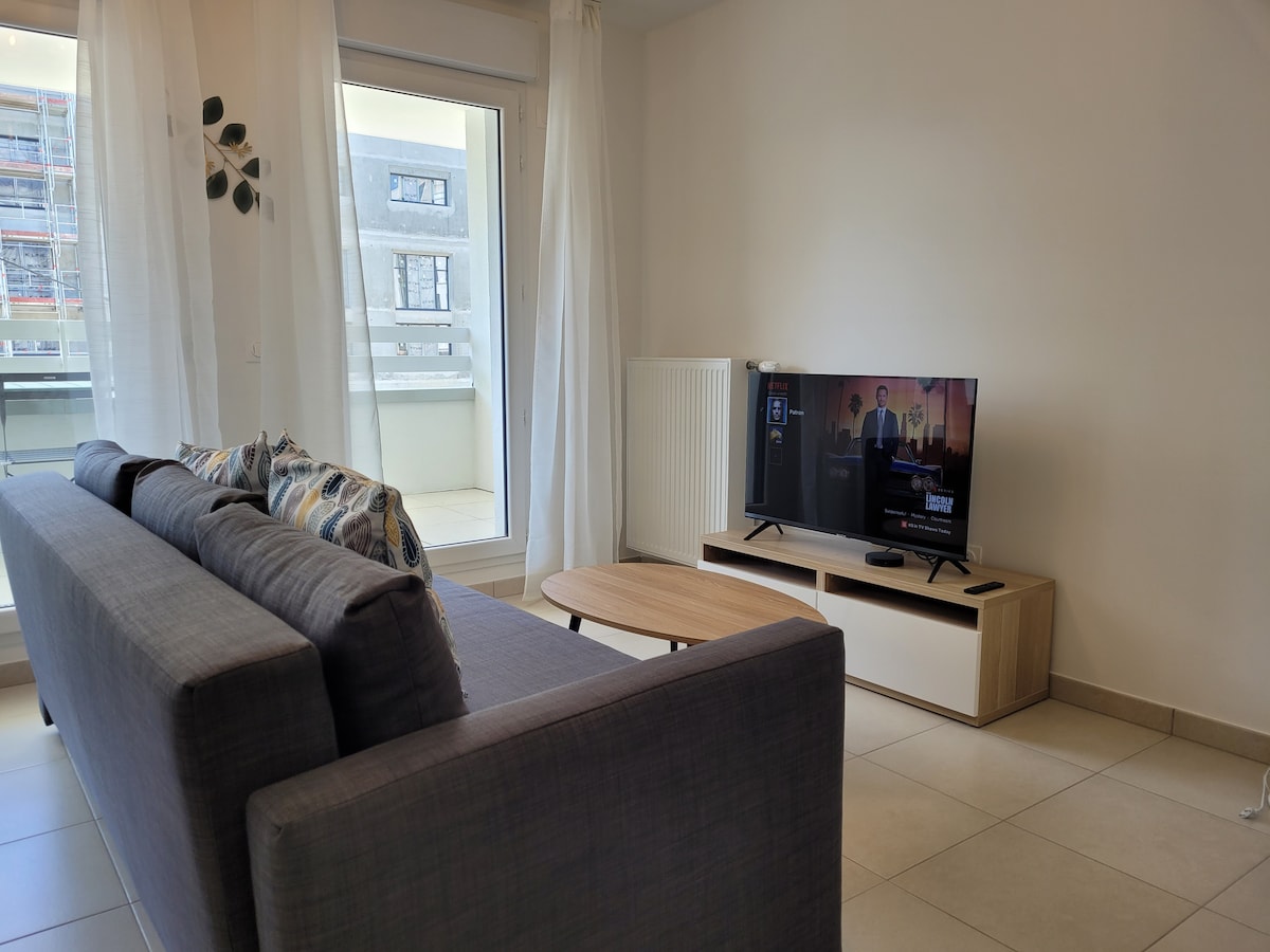Top performing Airbnb: Chez Patron T2/1BR Disneyland Paris &train station in Chessy