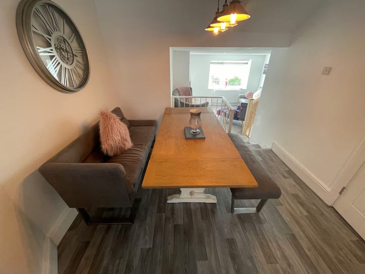 Panoramic Sea View Property - Rhos-on-Sea