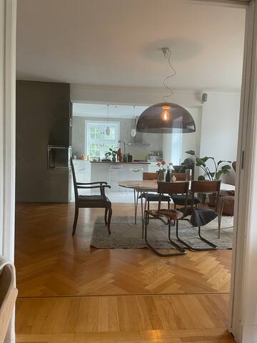 Beautiful 5 room apartment in residential area gallery image 4